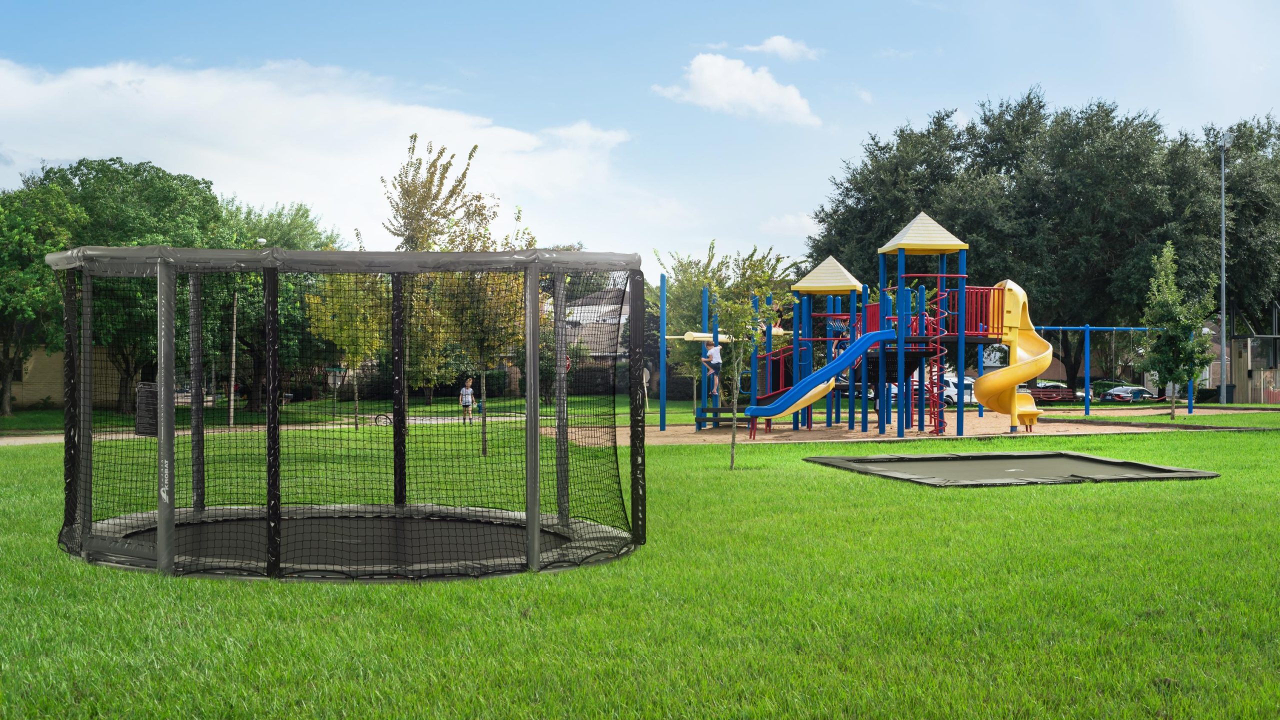 Akrobat Gallus Flat Plus Trampoline - Image 2
