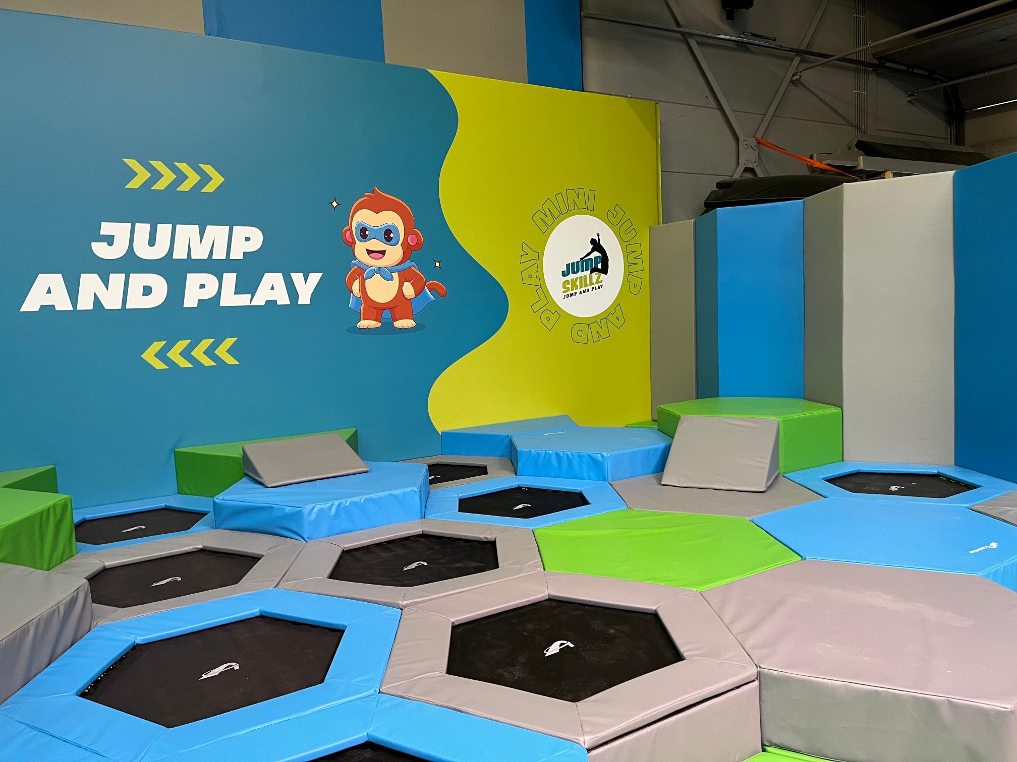 Akrobat Toddler Trampoline - Image 5