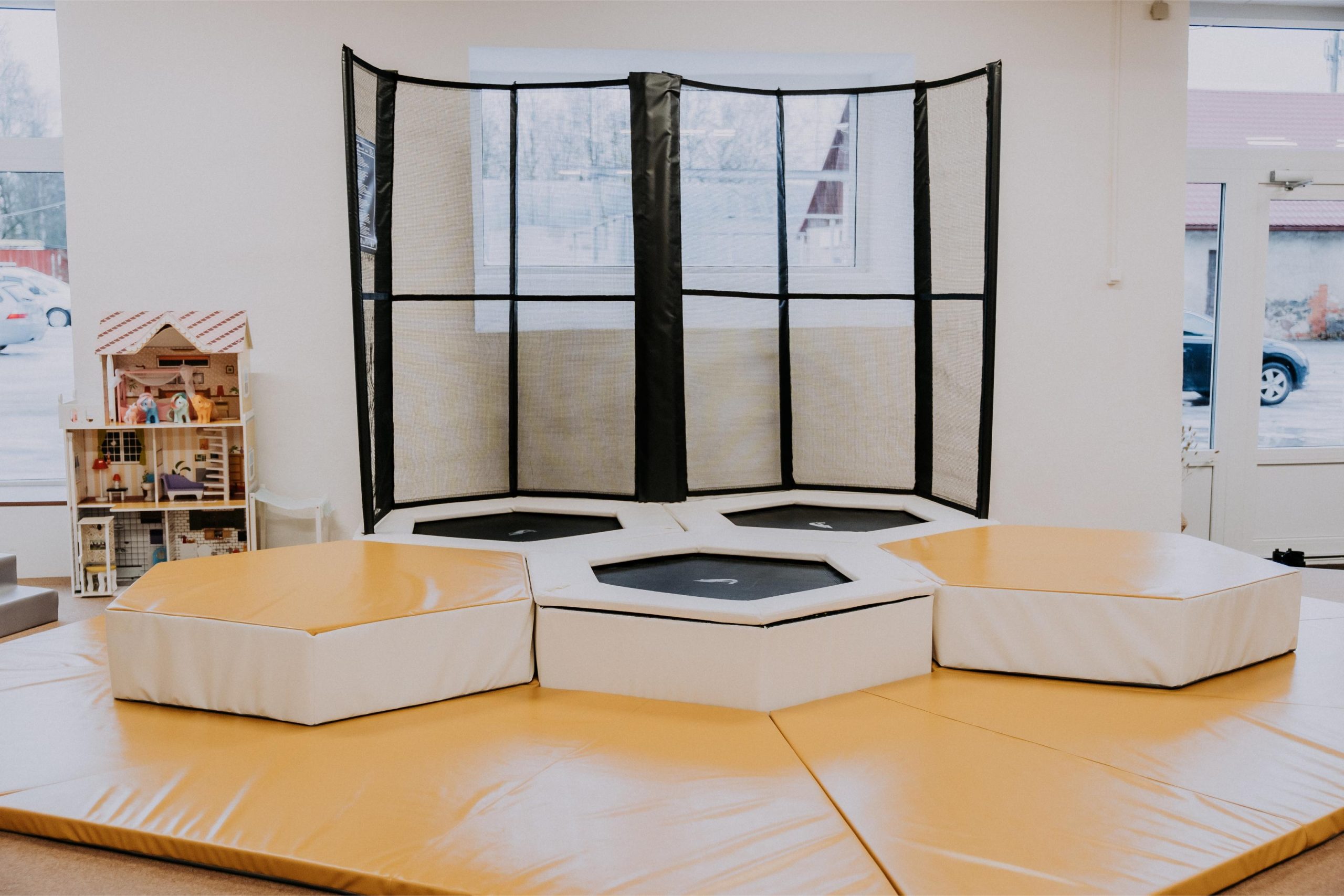 Akrobat Toddler Trampoline - Image 3